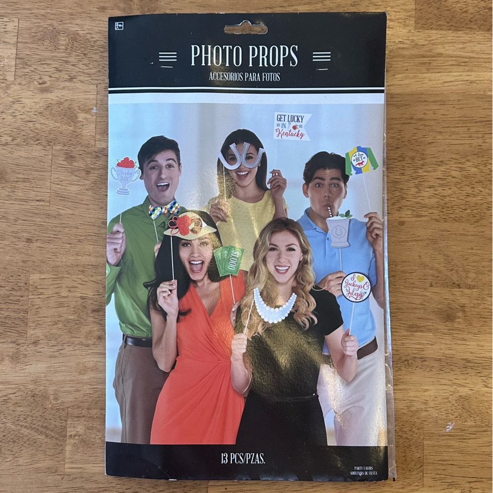 Derby Days Photo Prop Kit